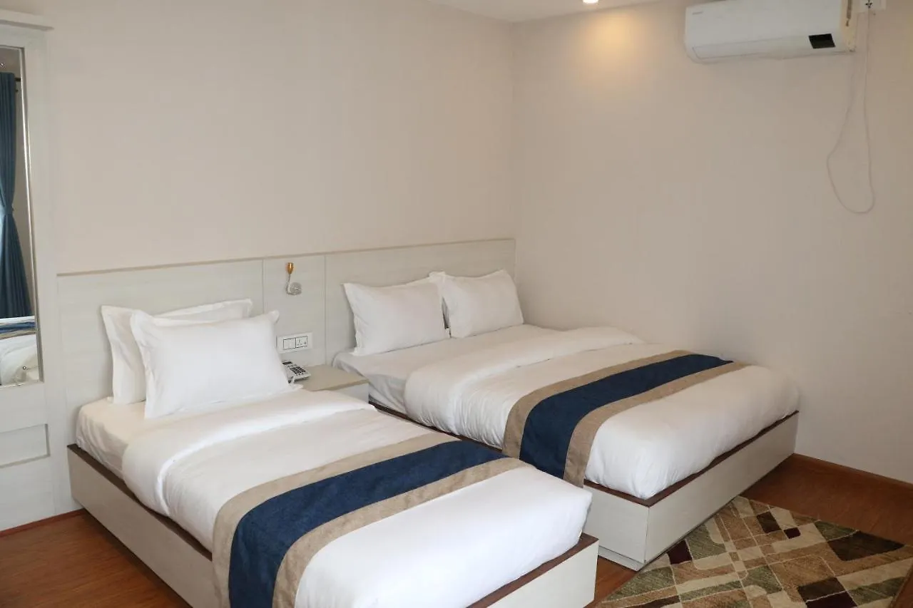 Hotel Mega & Apartment Katmandu 0*,  Nepál